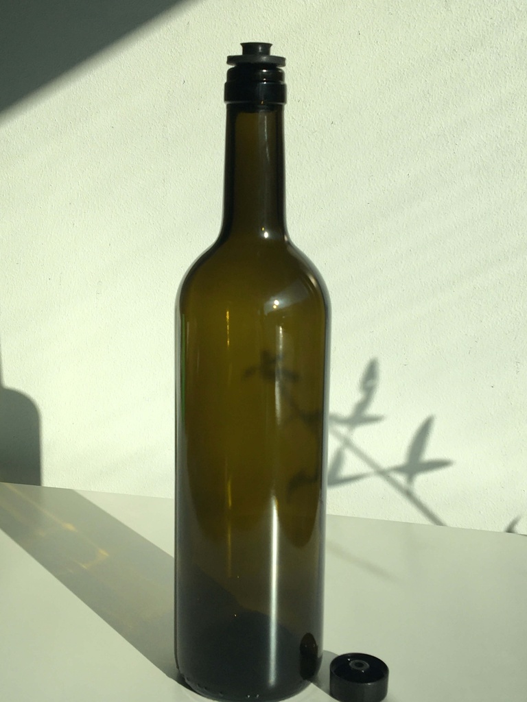 Bouchon verseur noir bouteille pour C/R